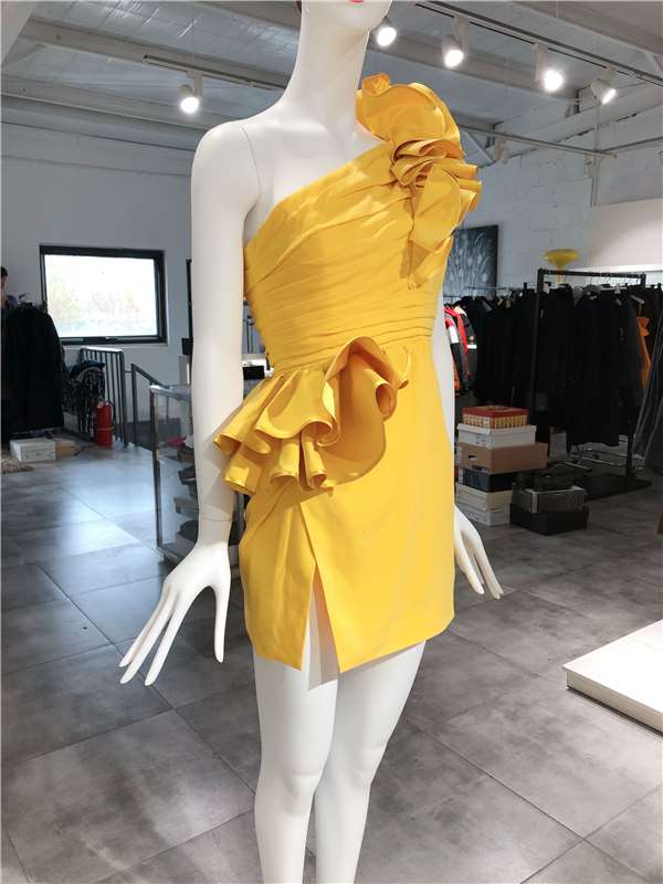 XS-S穿 DS2 漂亮褶皺花修身禮服裙 1000 付款專用~在類目 女裝/女士精品, 婚紗/旗袍/禮服, 禮服/晚裝中 - 來自Buy2taobao.com提供專業的淘寶代購服務