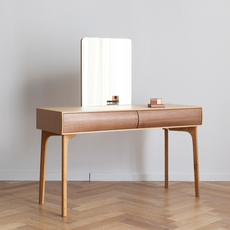 Denmark According to Dirk gentry Log fashion dresser Northern Europe Native oak Bend Aesthetics Emma's dresserin the Residential furniture , Tables , Dressing/Desk category - from Buy2taobao.com to provide professional Taobao agent buy service