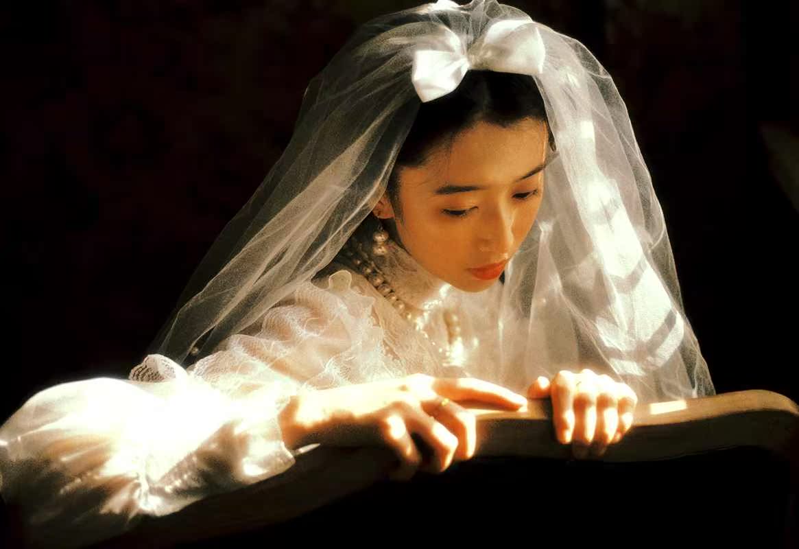 森小藝 短款簡約百搭頭紗在類目 服飾配件/皮帶/帽子/圍巾, 婚紗禮服配件, 頭紗中 - 來自Buy2taobao.com提供專業的淘寶代購服務