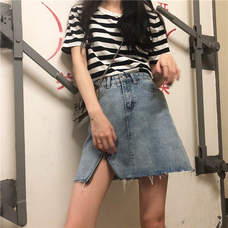 ins超火的半身裙牛仔短裙女夏2019新款不规则高腰包臀泫雅同款a字在类目 女装/女士精品, 半身裙中 - 来自Buy2taobao.com提供专业的淘宝代购服务