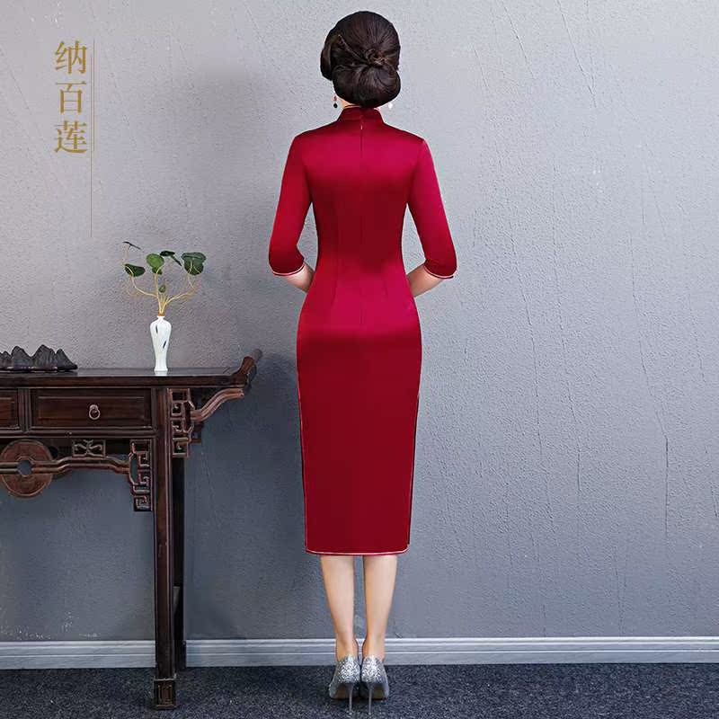 旗袍礼服妈妈装2019新款春季中袖酒店婚庆婚宴喜婆婆旗袍宴会优雅在类目 女装/女士精品, 婚纱/旗袍/礼服, 旗袍中 - 来自Buy2taobao.com提供专业的淘宝代购服务