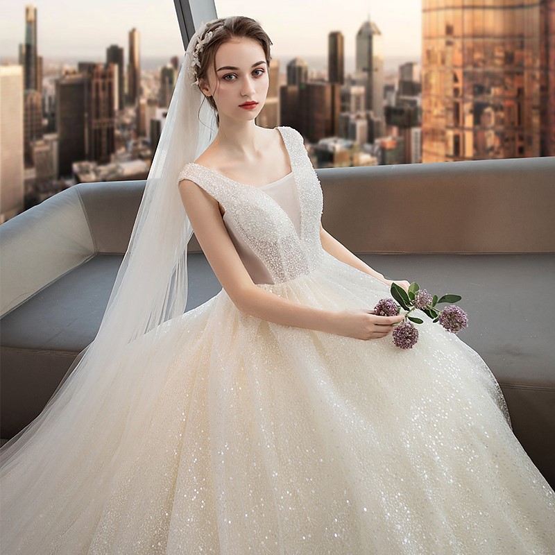 轻婚纱2019新款新娘小个子法式出门纱显瘦星空奢华长拖尾简约女夏在类目 女装/女士精品, 婚纱/旗袍/礼服, 婚纱中 - 来自Buy2taobao.com提供专业的淘宝代购服务