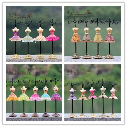 1 model Princess Dress Jewelry rack A birthday present Jewelry Earrings Necklace framein the Storage consolidation , Home Storage appliances , Storage Rack , Jewelry rack category - from Buy2taobao.com to provide professional Taobao agent buy service