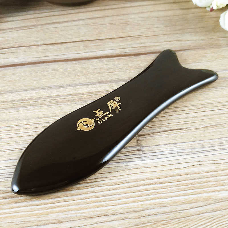 点犀正品天然水牛角刮痧板鱼型面部眼部刮痧按摩片免费刻字包邮在类目 个人护理/保健/按摩器材, 经络保健器材, 刮痧片/板中 - 来自Buy2taobao.com提供专业的淘宝代购服务