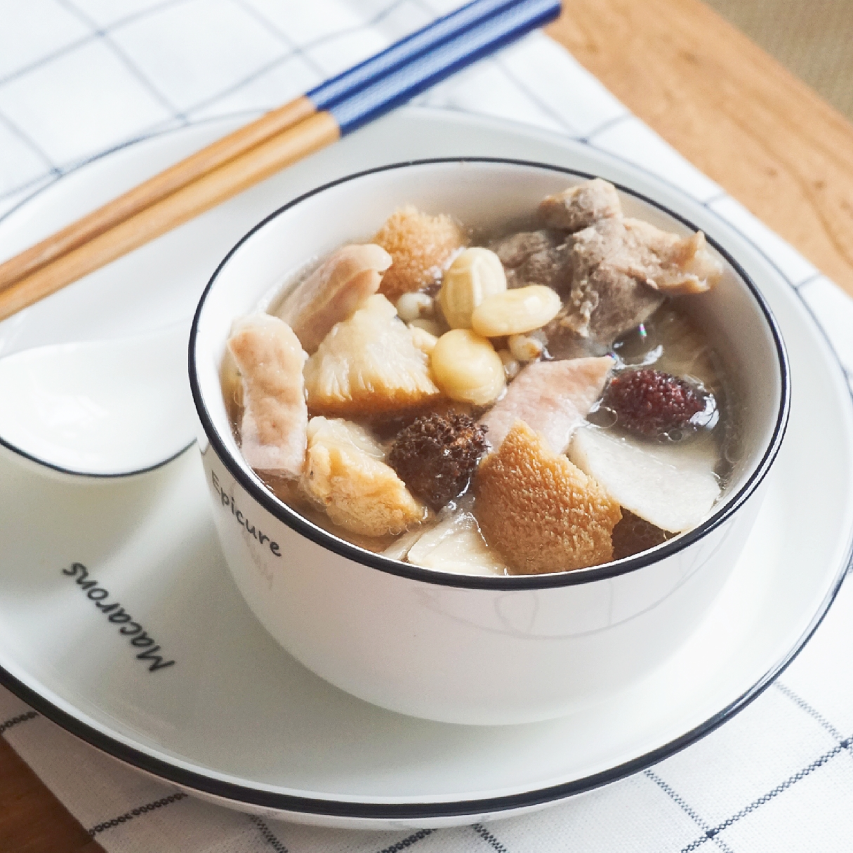 汤小碗猴头菇春砂仁汤*2包 暖暖我的胃 广东滋补一人食小煲汤料包在类目 传统滋补营养品, 其他传统滋补品, 传统滋补品其他中 - 来自Buy2taobao.com提供专业的淘宝代购服务