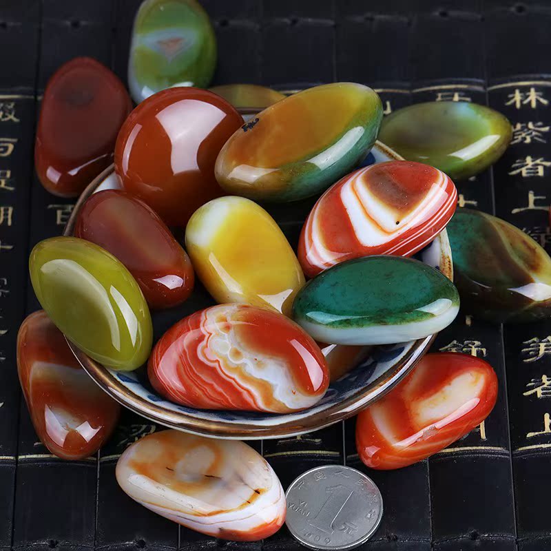 南京天然鹅卵石花瓶雨花石铺底鱼缸清仓彩色面原石小石子铺面在类目 鲜花速递/花卉仿真/绿植园艺, 园艺用品, 其它园艺用品中 - 来自Buy2taobao.com提供专业的淘宝代购服务