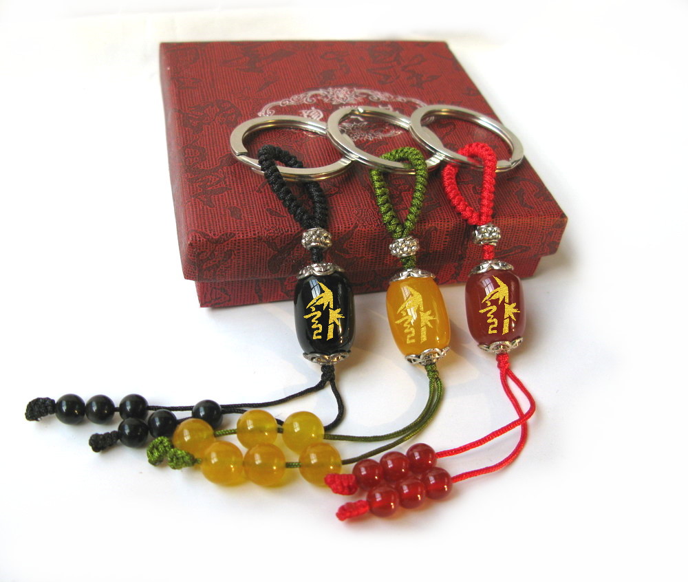 Genuine opening 2019 Wang Yun Mascot natural agate Key buckle Zodiac giftin the Festive supplies/Gift , Gift ideas , Keychain category - from Buy2taobao.com to provide professional Taobao agent buy service