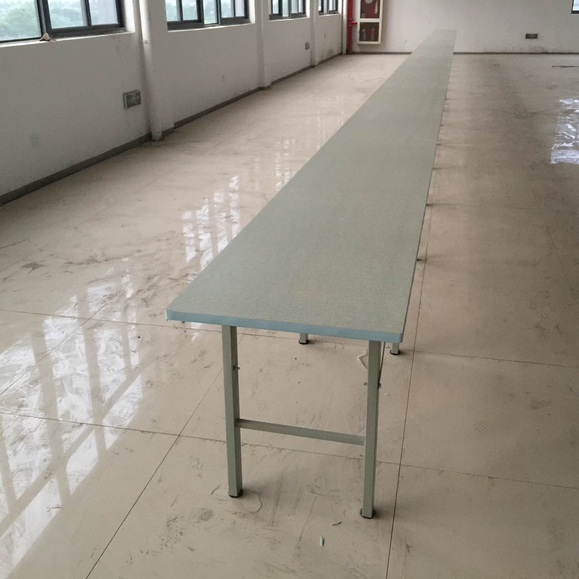 厂家直销裁剪台板裁床台裁剪桌工作台流水线流水台U型流水槽包邮在类目 五金/工具, 机械五金, 工作台中 - 来自Buy2taobao.com提供专业的淘宝代购服务
