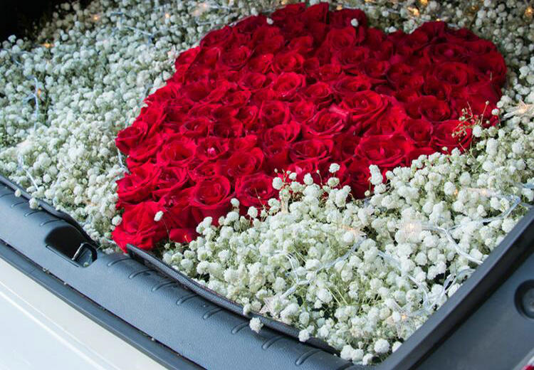 汽车后备箱浪漫表白求婚玫瑰义乌鲜花后尾箱上门服务布置花艺惊喜在类目 鲜花速递/花卉仿真/绿植园艺, 鲜花速递(同城)中 - 来自Buy2taobao.com提供专业的淘宝代购服务