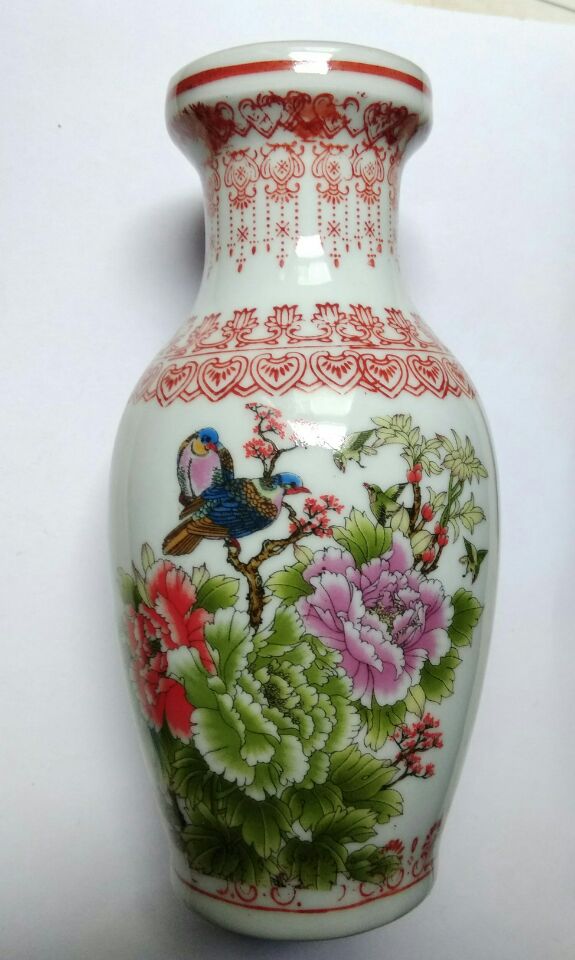 景德镇 陶瓷 工艺瓷 【16.6公分现代花瓶】优价在类目 家居饰品, 花瓶/花器/仿真花/仿真饰品, 花器/花瓶, 花瓶中 - 来自Buy2taobao.com提供专业的淘宝代购服务