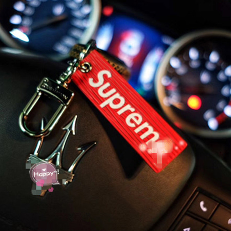 Supreme挂件潮牌保时捷钥匙扣宝马钥匙壳挂扣个性创意包挂件礼物|ruв категории автомобиль/товаров/аксессуары/переоснащение, автомобильных принадлежностей/аксессуары, за рулем личной принадлежности, автомобиль с брелок - от Buy2taobao.com для оказания профессиональной услуги покупки агента Taobao