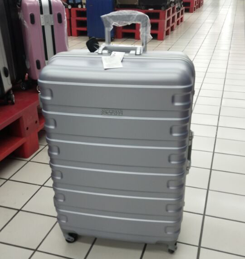 美旅拉杆箱铝框20寸登机箱男24寸托运旅行箱女28寸密码行李箱BX1在类目 箱包皮具/热销女包/男包, 旅行箱中 - 来自Buy2taobao.com提供专业的淘宝代购服务