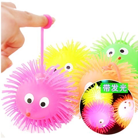 Hot Outlet 80g Flash nose Hedgehog luminescence Fur Ball children Toys Elastic ballin the Toy/Childs/Puzzle/Building block/Model , Electronic/Light/Aerated/Tricky Toy , Glow Toys category - from Buy2taobao.com to provide professional Taobao agent buy service