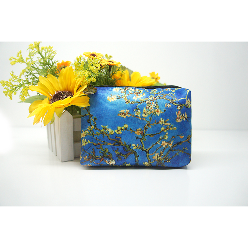 Favorite van gogh Hand drawn girl student Little bag DIY Custom zero wallet travel Makeup Wash and rinse Storage bag Steamed bunin the Family/Personal Cleaning Tools , Personal care cleaning appliances , Wash bag category - from Buy2taobao.com to provide professional Taobao agent buy service