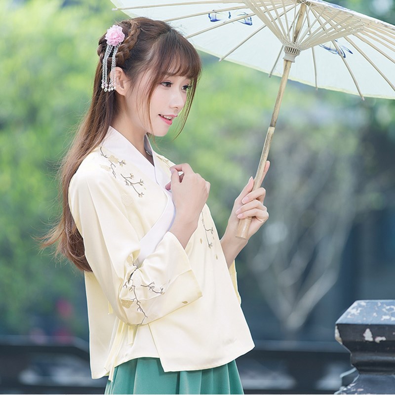 复古风古装夏表演女汉服春夏季学生飘逸服襦裙古装简单女裙演出在类目 女装/女士精品, 唐装/民族服装/舞台服装, 民族服装/舞台装中 - 来自Buy2taobao.com提供专业的淘宝代购服务