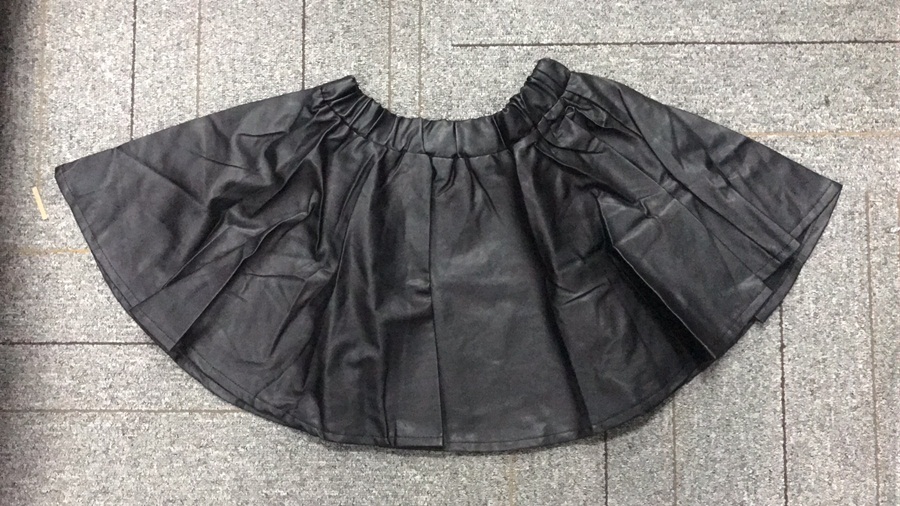 PU皮短裙在类目 女装/女士精品, 半身裙中 - 来自Buy2taobao.com提供专业的淘宝代购服务