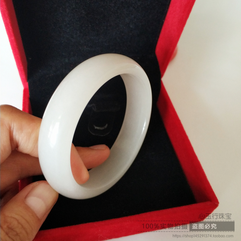 natural Suet Bracelet quality goods Bracelet child Valentines Day gift certificate Packaging boxin the Accessories/Fashion Jewelry, Bracelet category - from Buy2taobao.com to provide professional Taobao agent buy service