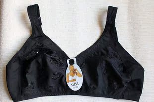 <em>外贸</em>尾单<em>大码</em>超薄款透气<em>文胸内衣</em>D杯E杯上托