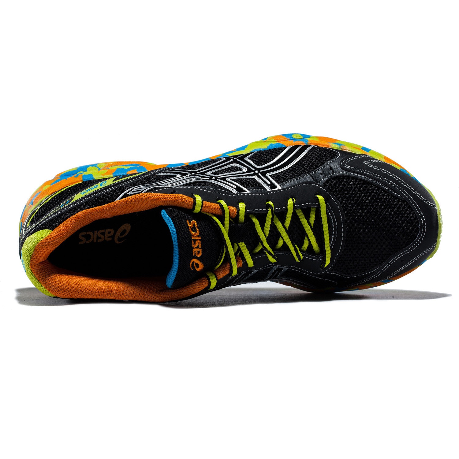 asics maverick 2