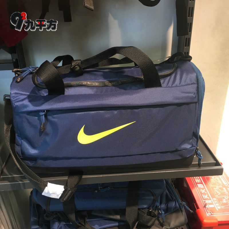 NIKE单肩斜跨运动旅行训练健身桶包单肩包BA5553 BA5335 BA5200|ruв категории спортивная сумка/открытый пакет/аксессуары, одно плечо рюкзак - от Buy2taobao.com для оказания профессиональной услуги покупки агента Taobao