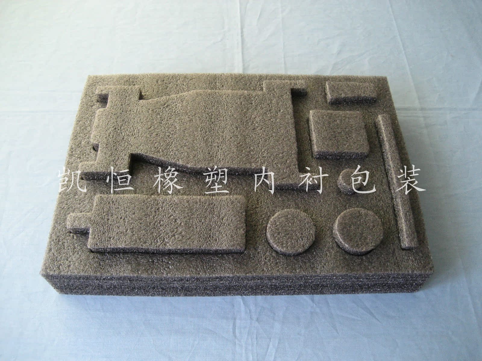 厂家直供eva/海绵/珍珠棉 内衬包装材料 化妆品盒填充物 专业定制在类目 办公设备/耗材/相关服务, 包装设备/标牌及耗材, 气泡膜中 - 来自Buy2taobao.com提供专业的淘宝代购服务
