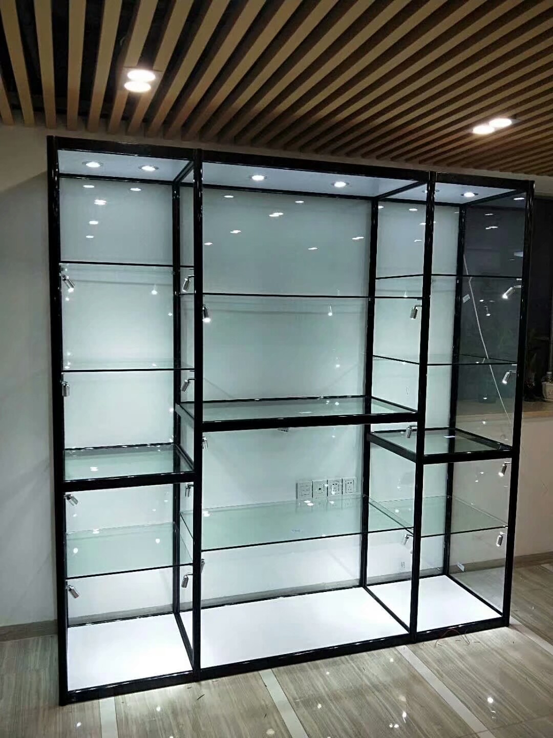 Models display cabinets/Jewelry Jewellery Display cabinet Samples Showcase/Boutique Showcase/Crafts Showcasein the Business/Office Furniture , Shelf/Showcase , Boutique Showcase/Showcase category - from Buy2taobao.com to provide professional Taobao agent buy service