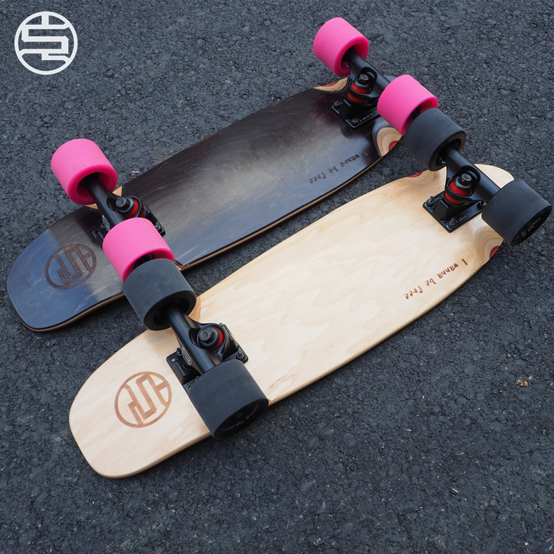 枫木小鱼板成人儿童四轮初学者新手滑板车公路组装代步男生女生在类目 运动/瑜伽/健身/球迷用品, 轮滑/滑板/极限运动, 滑板中 - 来自Buy2taobao.com提供专业的淘宝代购服务