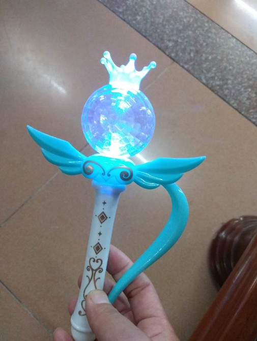芭啦啦巴拉拉小魔仙魔法棒灯光投影仙女棒女孩女童儿童玩具批 发在类目 玩具/童车/益智/积木/模型, 电子/发光/充气/整蛊玩具, 发光玩具中 - 来自Buy2taobao.com提供专业的淘宝代购服务