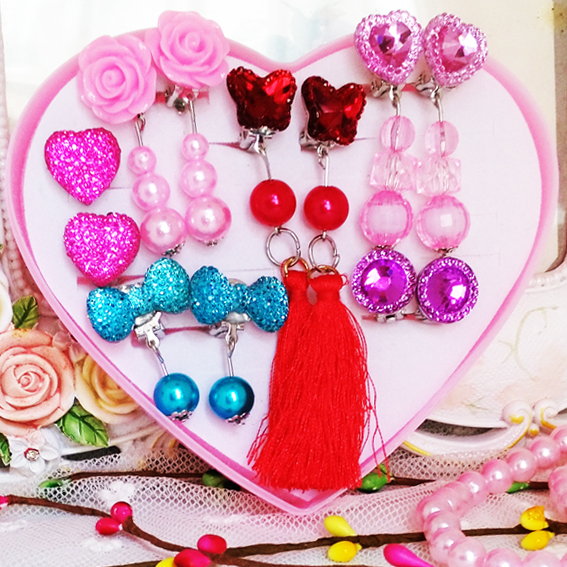 children crystal Cartoon Pierced ears Ear clip baby girl gift The Little Princess Earrings have more cash than can be accounted for Ring Gift boxin the Accessories/Fashion Jewelry, Earring , Ear clip category - from Buy2taobao.com to provide professional Taobao agent buy service