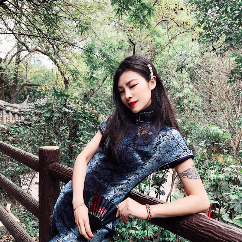 2019新款 成衣定制中国风蕾丝旗袍改良版连衣裙 礼服裙平时可穿在类目 女装/女士精品, 婚纱/旗袍/礼服, 旗袍中 - 来自Buy2taobao.com提供专业的淘宝代购服务