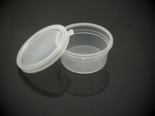 彩泥 橡皮泥 超轻粘土 环保密封 盒子(7cm*3cm) 密封盒 PP盒在类目 收纳整理, 家庭收纳用具, 收纳盒, 其他收纳盒中 - 来自Buy2taobao.com提供专业的淘宝代购服务