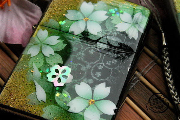 代购zippo芝宝打火机 樱花和风日系手工制作「屁」生日礼物绿色在类目 ZIPPO/瑞士军刀/眼镜, 品牌打火机及配件, ZIPPO/芝宝中 - 来自Buy2taobao.com提供专业的淘宝代购服务