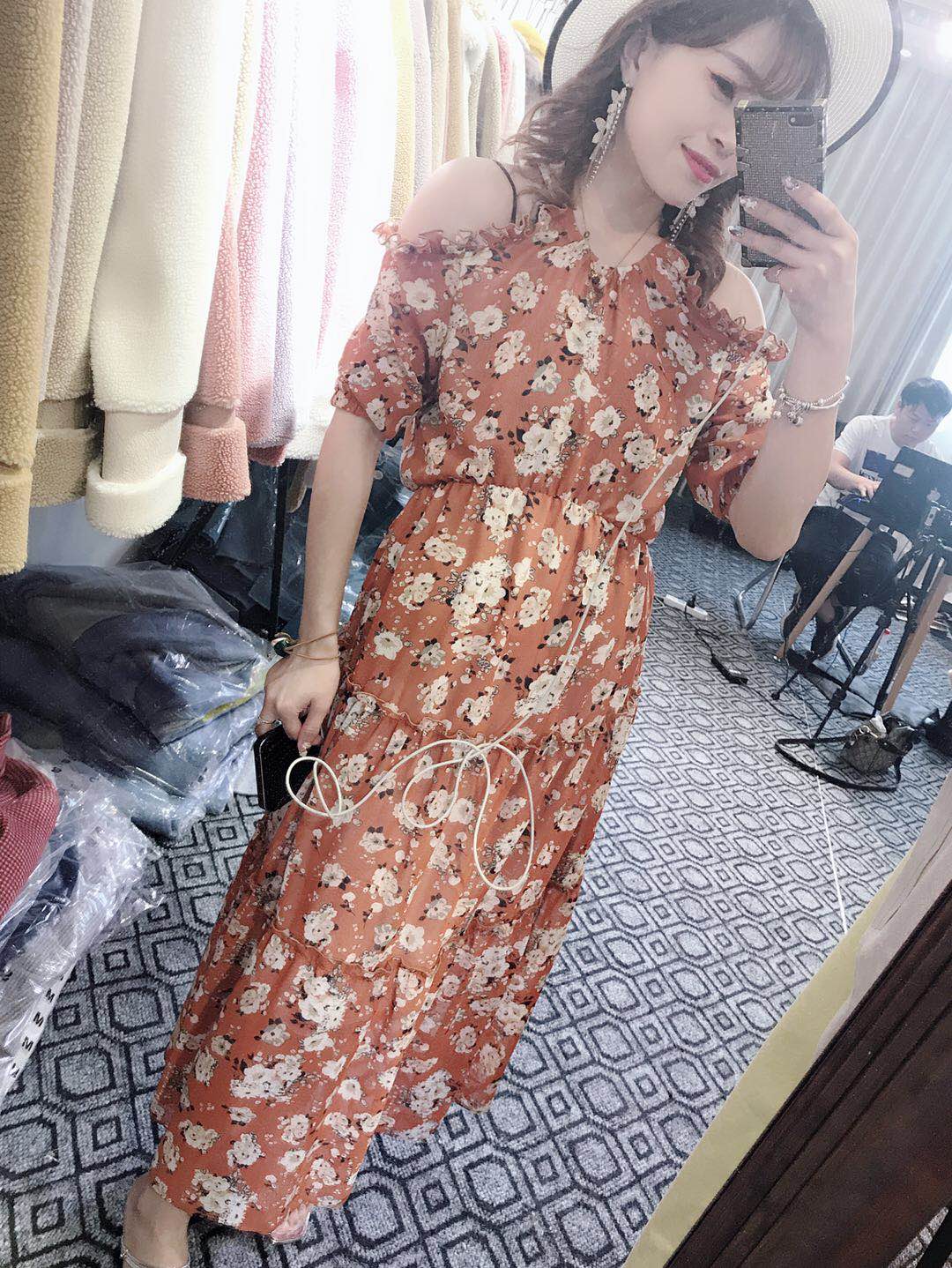 2019 new pattern Shoulder Broken flowers Real silk Dress 1906in the Women's clothing/Boutique , Sweaters category - from Buy2taobao.com to provide professional Taobao agent buy service