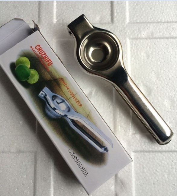 不锈钢柠檬压汁器单个装长期供应各种厨房吧台用具美食小吃酱料在类目 厨房/烹饪用具, 厨用小工具/厨房储物, 手动榨汁器中 - 来自Buy2taobao.com提供专业的淘宝代购服务
