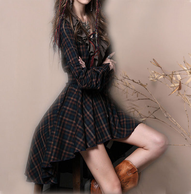 2018秋装复古格子荷叶边收腰连衣裙女棉质a字裙长袖性感V领中长款
