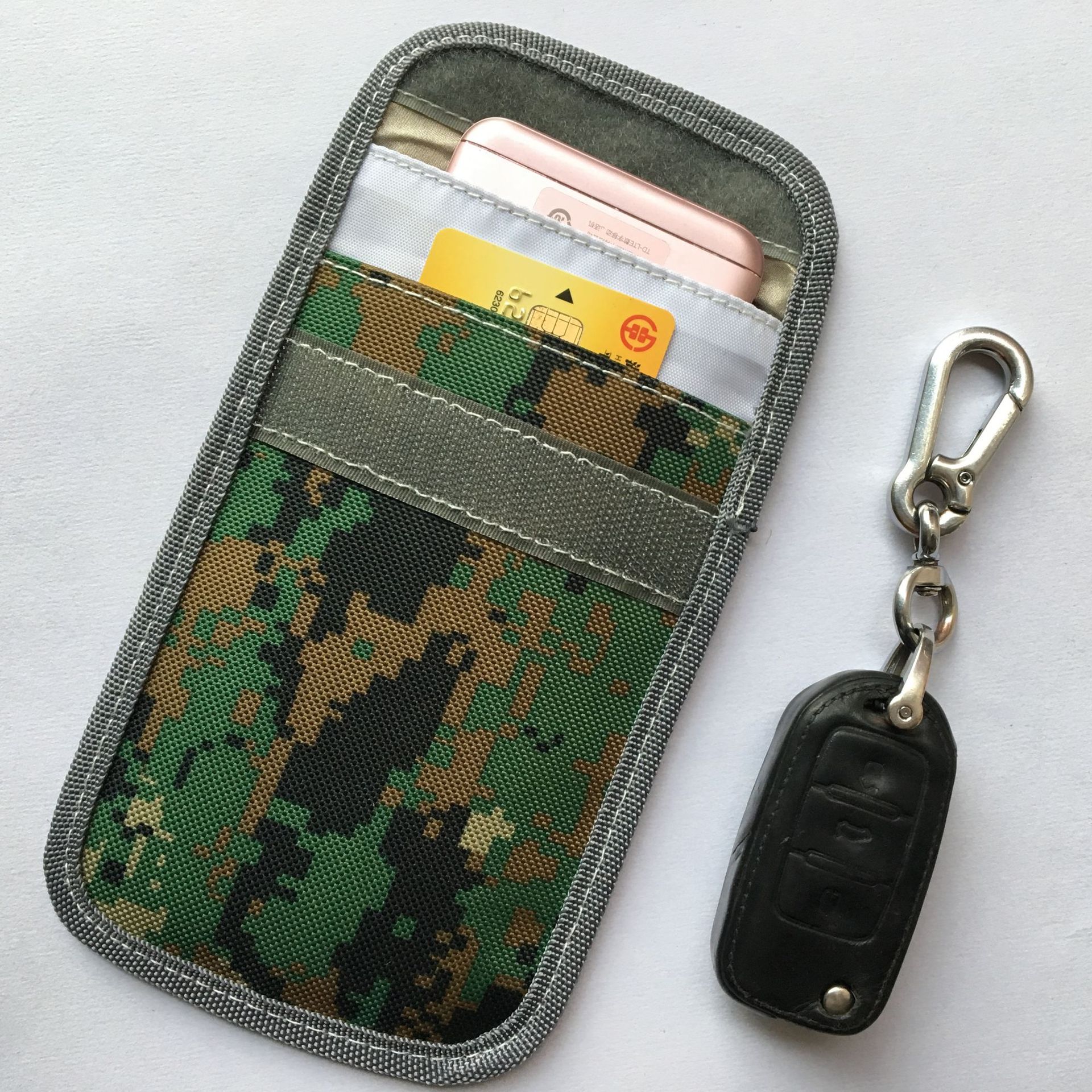 new pattern Amazon camouflage automobile Shield key case mobile phone Radiation protection signal Shielding bag mobile phone Resting bagin the Maternity/Maternal supplies/Nutrition , Radiation , Radiation apron/Tire protection treasure category - from Buy2taobao.com to provide professional Taobao agent buy service