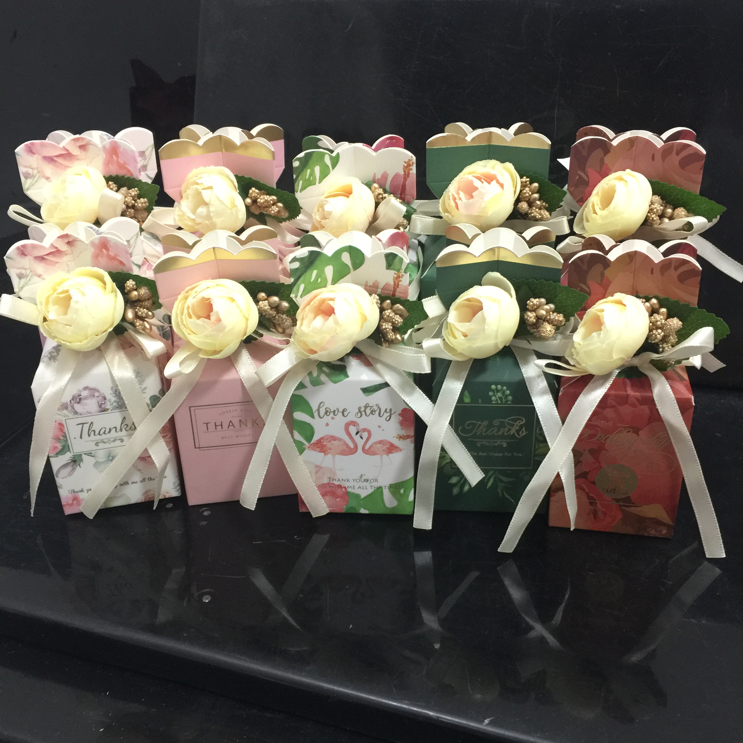 vase shape European style Candy box marry originality Return ceremony Candy candy packing Gift box fish tail Candy boxin the Festive supplies/Gift , Sugar Box/Sugar Box Accessories category - from Buy2taobao.com to provide professional Taobao agent buy service