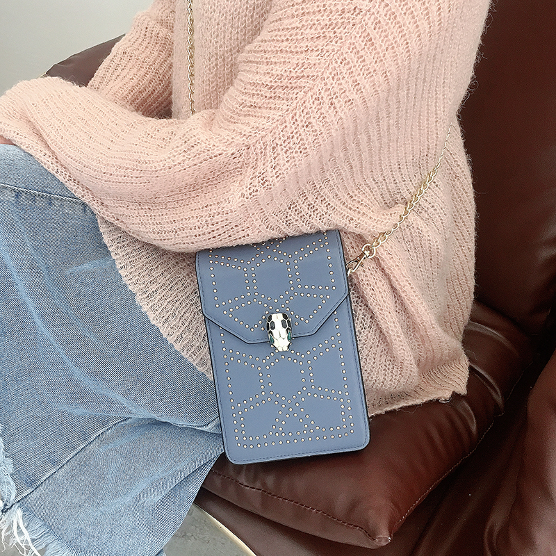 High-capacity genuine leather Mobile phone bag Messenger Little bag Versatile rivet One shoulder Female bag Korean Edition Wave packet 2019 new patternin the Leather/Lady bags/Men's bag, Phone package category - from Buy2taobao.com to provide professional Taobao agent buy service