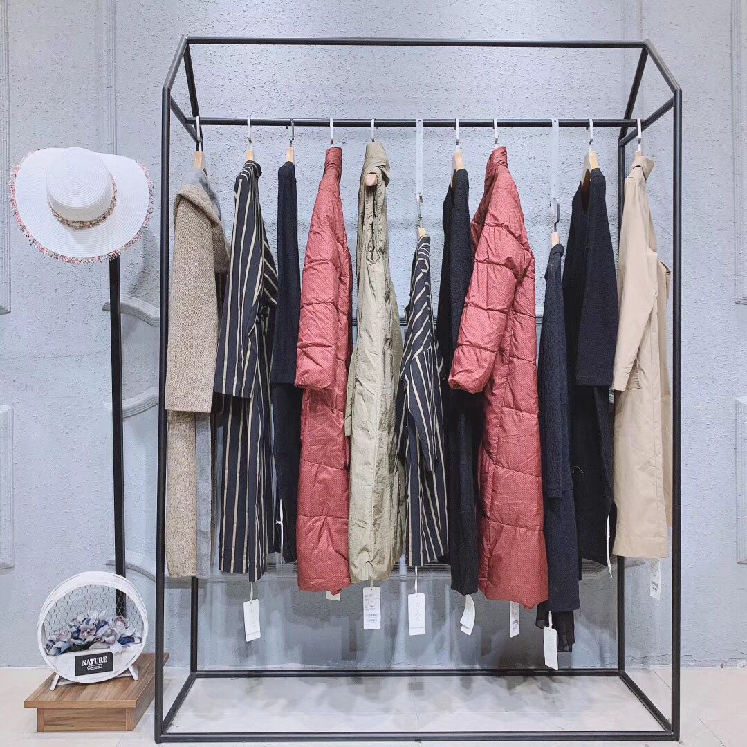 Machia Italy High-end brand Studio Price linkin the Women's clothing/Boutique , Cotton/Padded category - from Buy2taobao.com to provide professional Taobao agent buy service