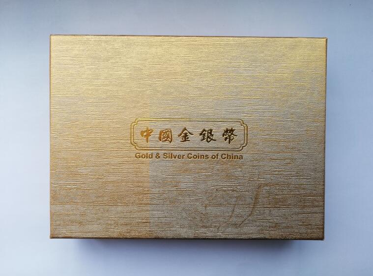 13.14.15.16.17年熊猫银币礼品盒在类目 古董/邮币/字画/收藏, 钱币, 纪念币/纪念章, 贵金属纪念币/章中 - 来自Buy2taobao.com提供专业的淘宝代购服务