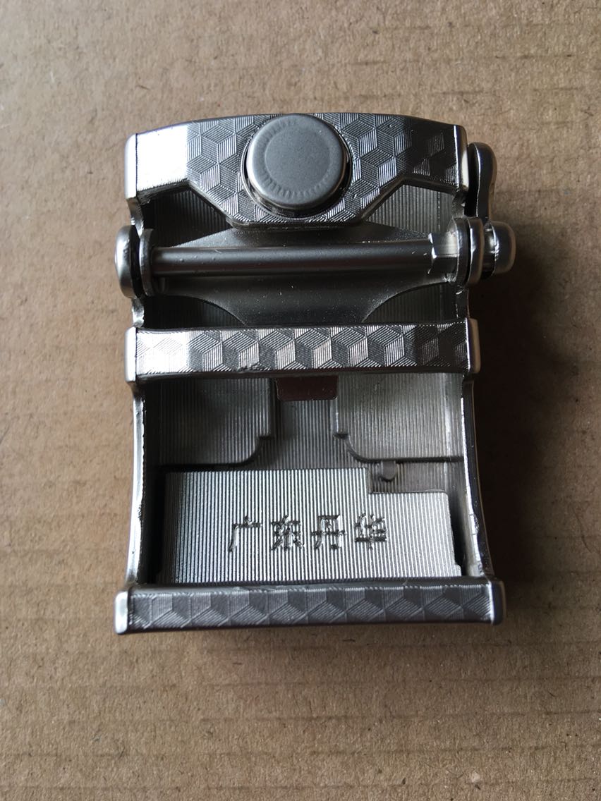 自動腰帶扣頭,正品99腰帶扣在類目 服飾配件/皮帶/帽子/圍巾, 鞋包/皮帶配件, 皮帶扣中 - 來自Buy2taobao.com提供專業的淘寶代購服務