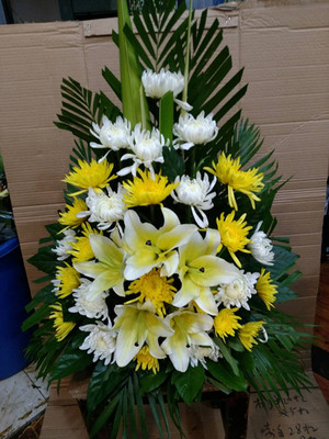 上海鲜花丧事桌花祭奠追悼会台花做七遗像小花篮