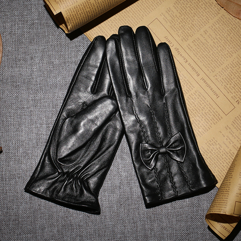 Sheepskin genuine leather glove lady Touch screen winter Plush keep warm have cash less than that is registered in the accounts Modification lovely lady bow glovein the Accessories/Leather belt/Hat/Muffler , Gloves category - from Buy2taobao.com to provide professional Taobao agent buy service