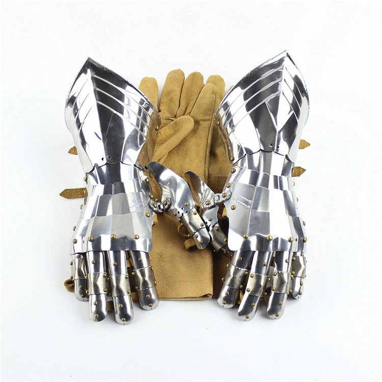 Stainless steel glove protect The special arms equipment Anti-cut Weapon Fist Metal Prosthetic hand prop Flexiblein the Play mode/Anime/Periphery/cos/Board games , Cosplay Apparel/Props/Service , COSPLAY Fitting/Props/Doll clothes category - from Buy2taobao.com to provide professional Taobao agent buy service
