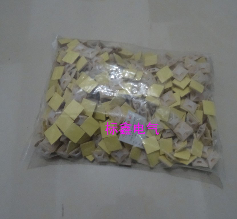定位片 吸盘 自粘式扎带固定座 规格20X20 每包1000只在类目 基础建材, 家用五金, 其他五金件, 缎带/扎带中 - 来自Buy2taobao.com提供专业的淘宝代购服务