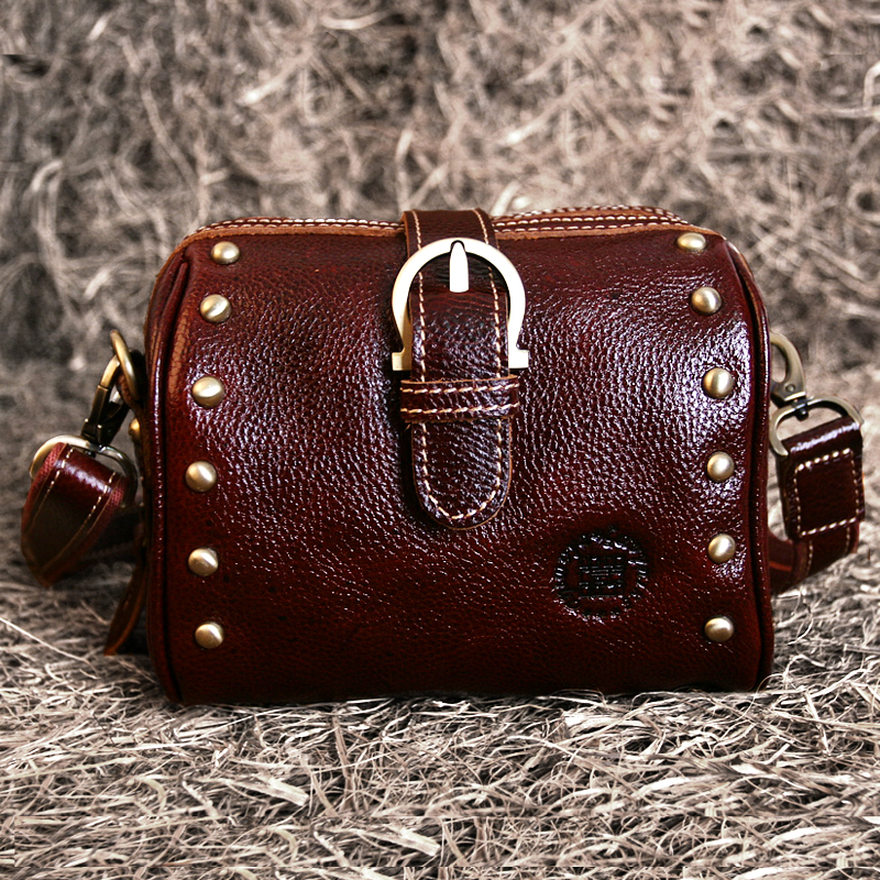 Possession of skin off 2019 new pattern Ladies bag Inclined shoulder bag Female bag Small bag genuine leather Japan and South Korea cowhide Rivet Shoulder Bagin the Leather/Lady bags/Men's bag, Ms. bags category - from Buy2taobao.com to provide professional Taobao agent buy service