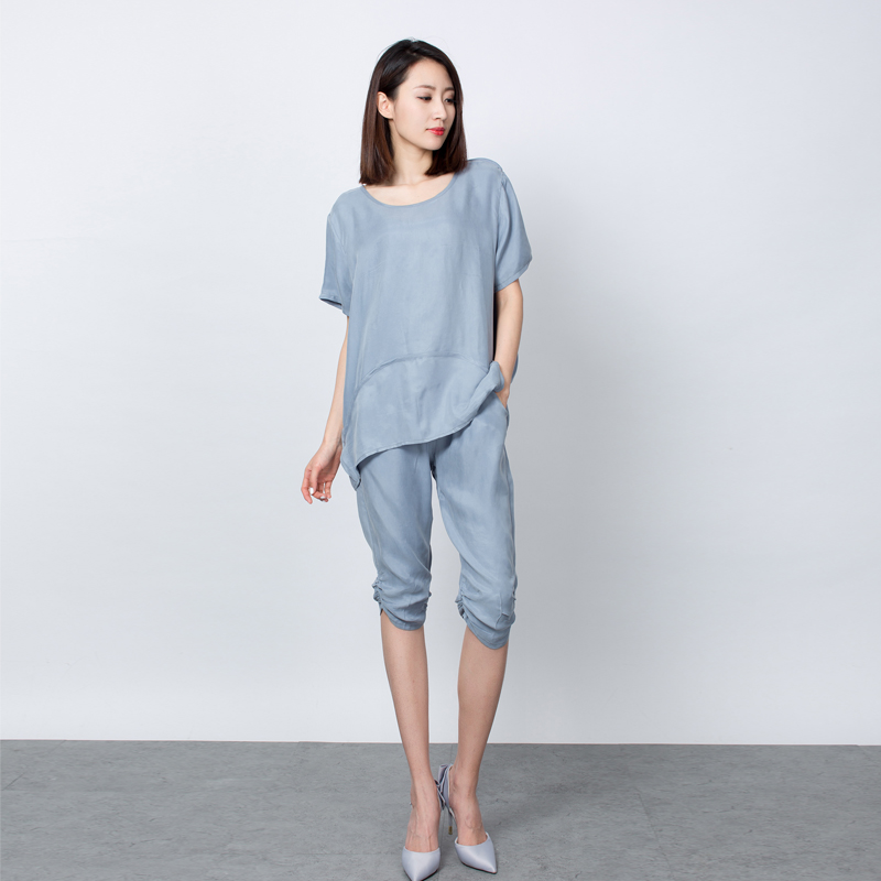2019新款女春装真丝铜氨丝重磅时尚套装宽松五分裤大码纯色两件套在类目 女装/女士精品, 套装/学生校服/工作制服, 时尚套装中 - 来自Buy2taobao.com提供专业的淘宝代购服务