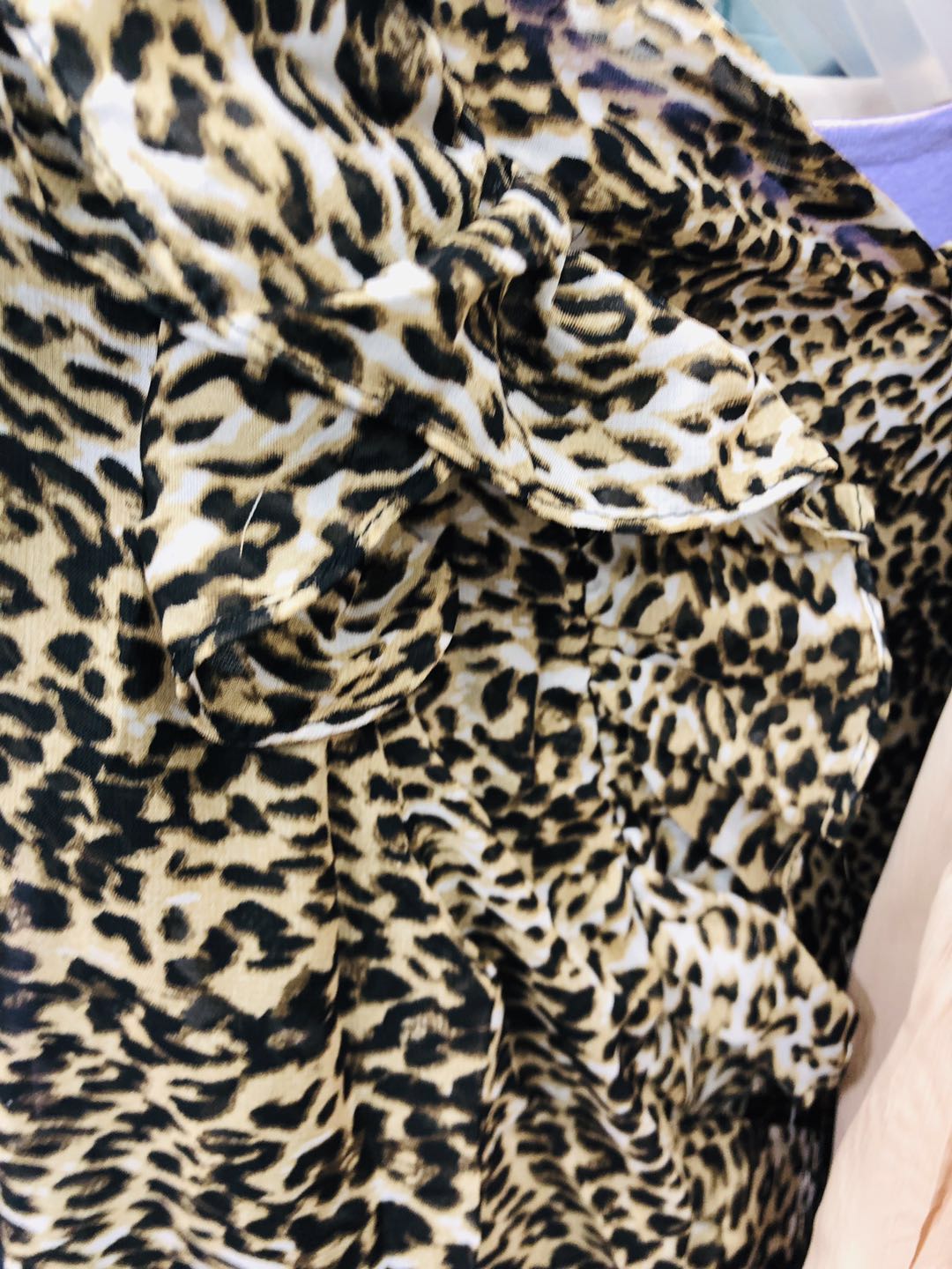 木木MUmuu9022豹纹上衣在类目 女装/女士精品, 毛衣中 - 来自Buy2taobao.com提供专业的淘宝代购服务