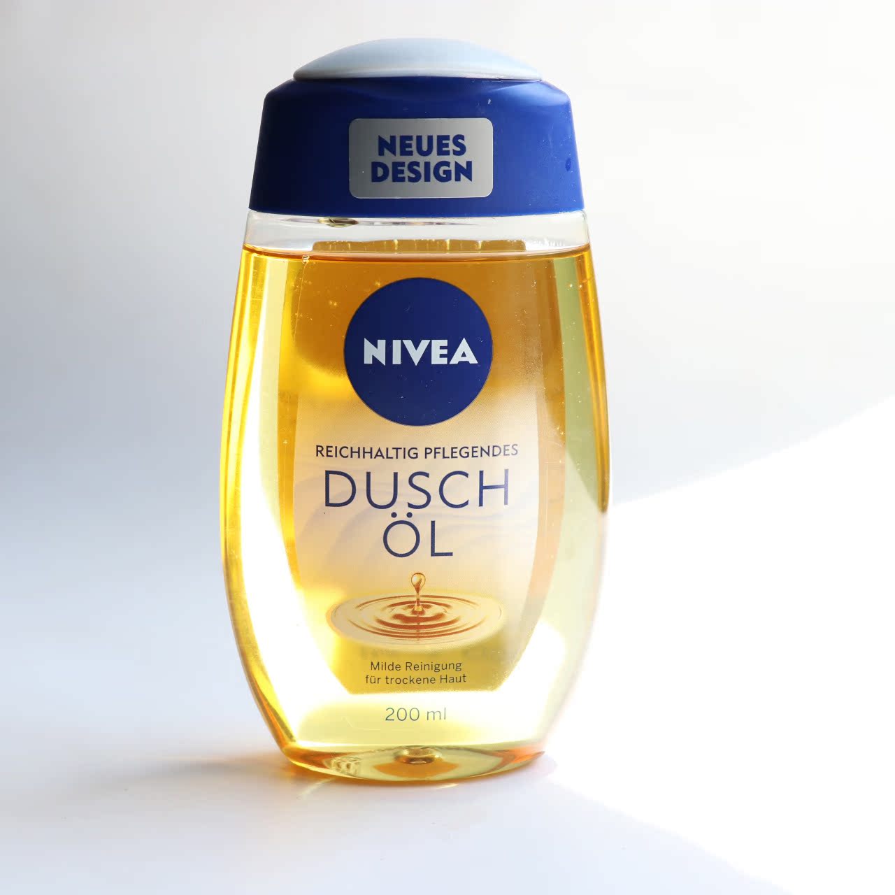【保税BS】Nivea / 妮维雅深层滋润沐浴油纯植物 200ml 现货在类目 洗护清洁剂/卫生巾/纸/香薰, 洗发沐浴/个人清洁, 身体清洁, 沐浴露中 - 来自Buy2taobao.com提供专业的淘宝代购服务