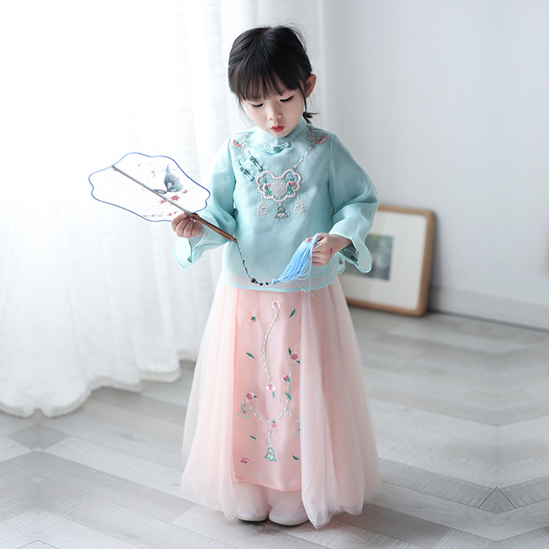 女童汉服秋装古风童装儿童中国风上衣小女孩复古装宝宝唐装套装在类目 童装/婴儿装/亲子装, 儿童旗袍/唐装/民族服装, 唐装中 - 来自Buy2taobao.com提供专业的淘宝代购服务